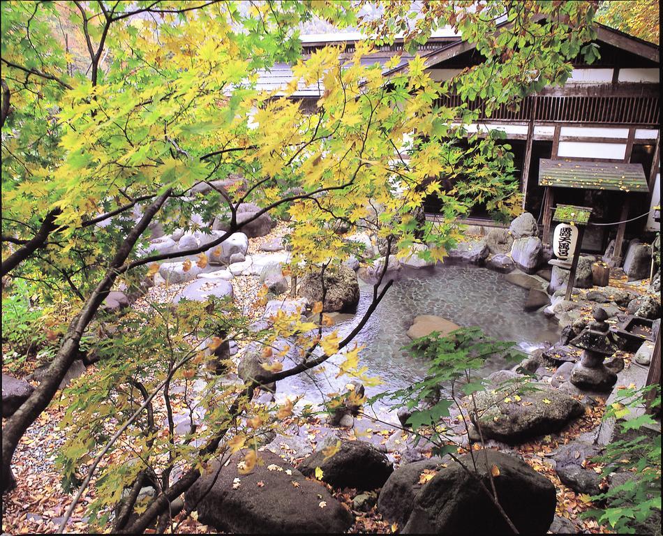 Kaikake Onsen Hotel Yuzawa  Buitenkant foto